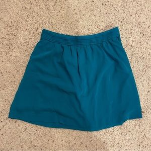 Excellent condition LOFT Blue/teal skirt - size 2
